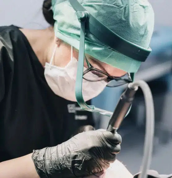 FUE Hair Transplantation Financing | Cost of Hair Transplant | Implanter Pen Hair Transplant Payment Plans | Best Hair Loss Clinic Austalia | Hair Doctors Sydney & Melbourne